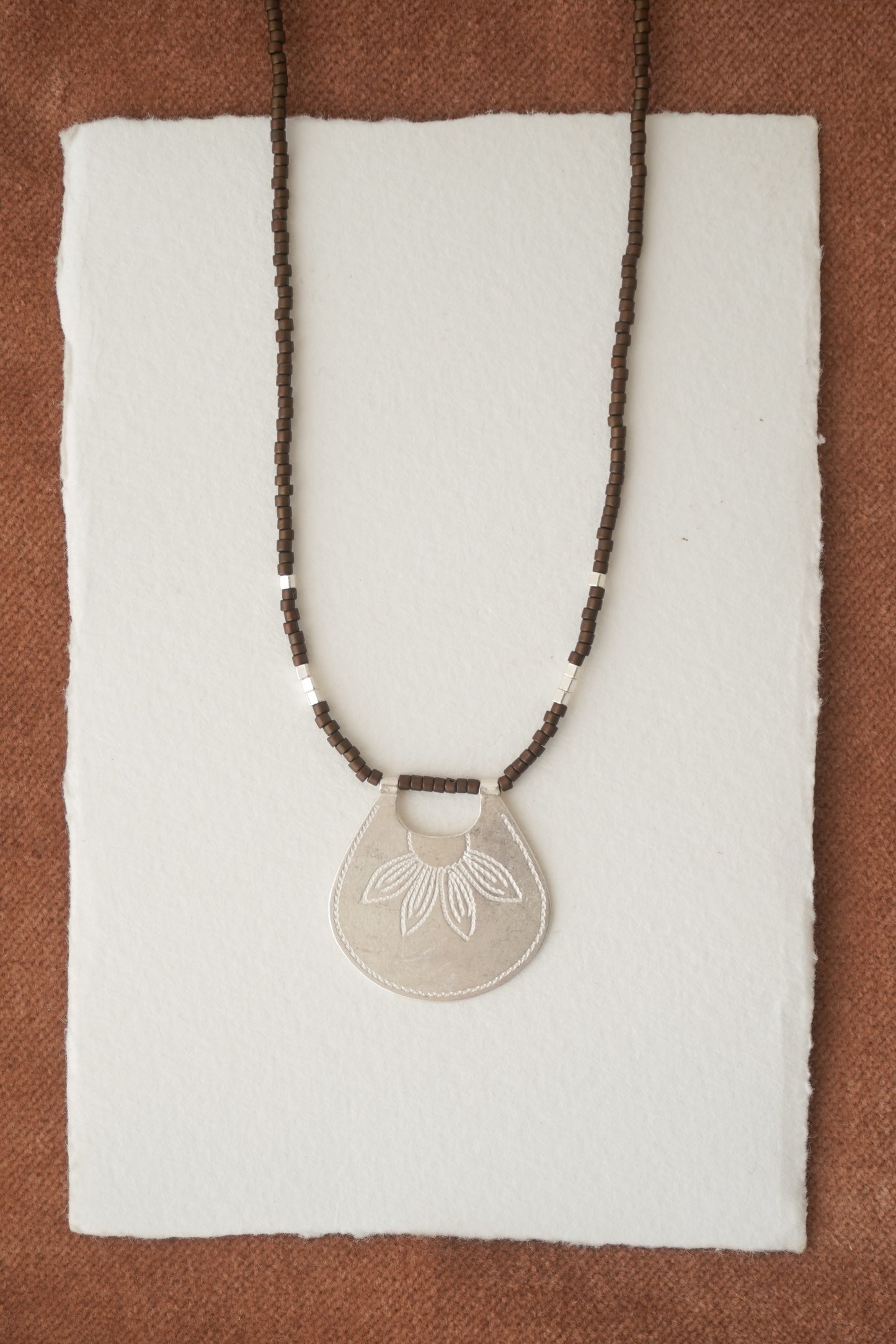 Collar Flor de Chilco Grande