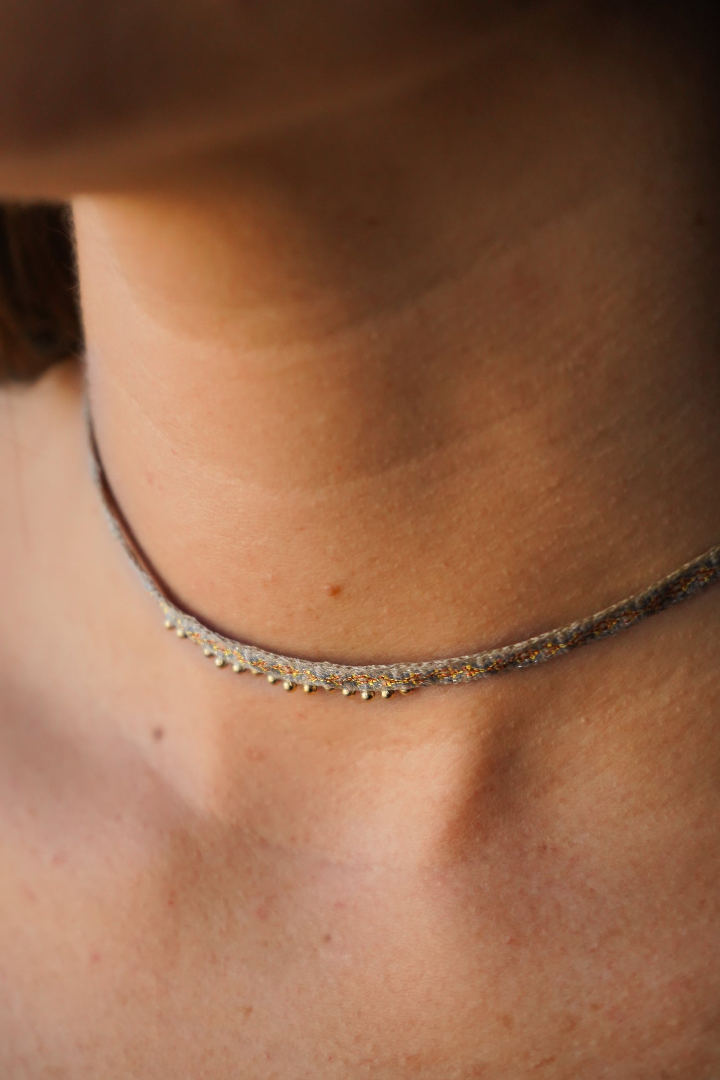 Collar Choker Dorado II